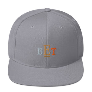 s-bet EMBROIDERED FLAT BRIM HAT