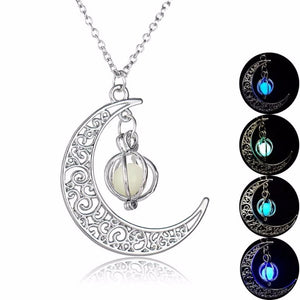 asi- GLOW IN THE DARK MOON NECKLACE